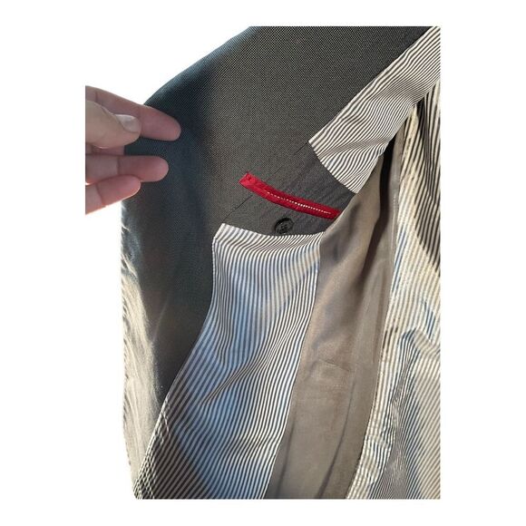 Express Women’s Size 36R Black Skinny Fit Two Button Sport Coat Blazer Jacket - Picture 4 of 16